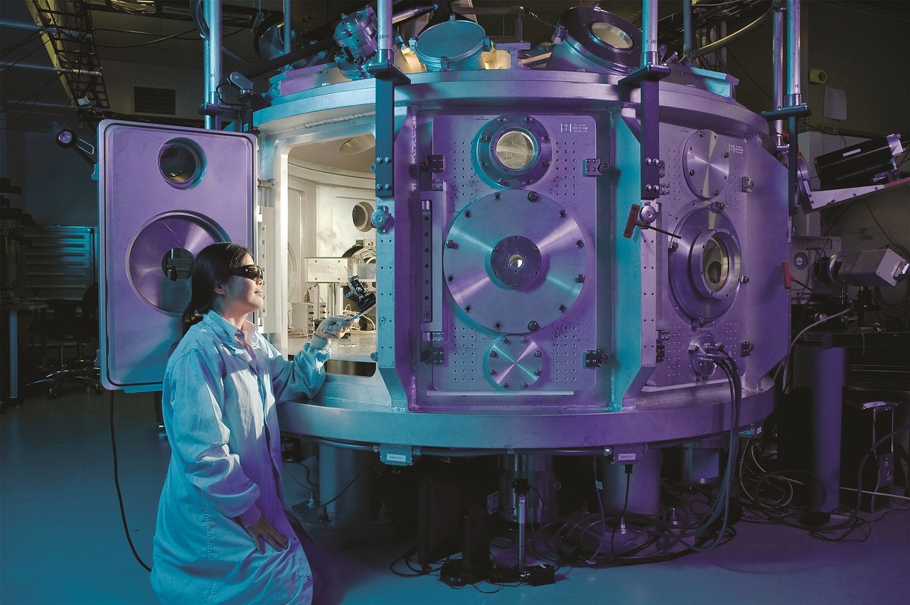 Image - scientific equipment physicist