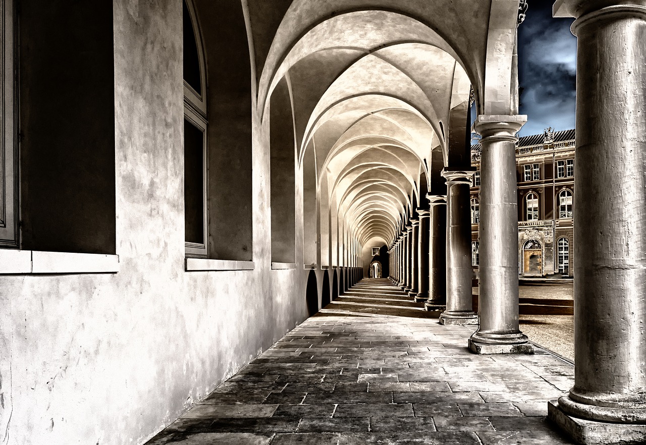 Image - cloister monastery courtyard