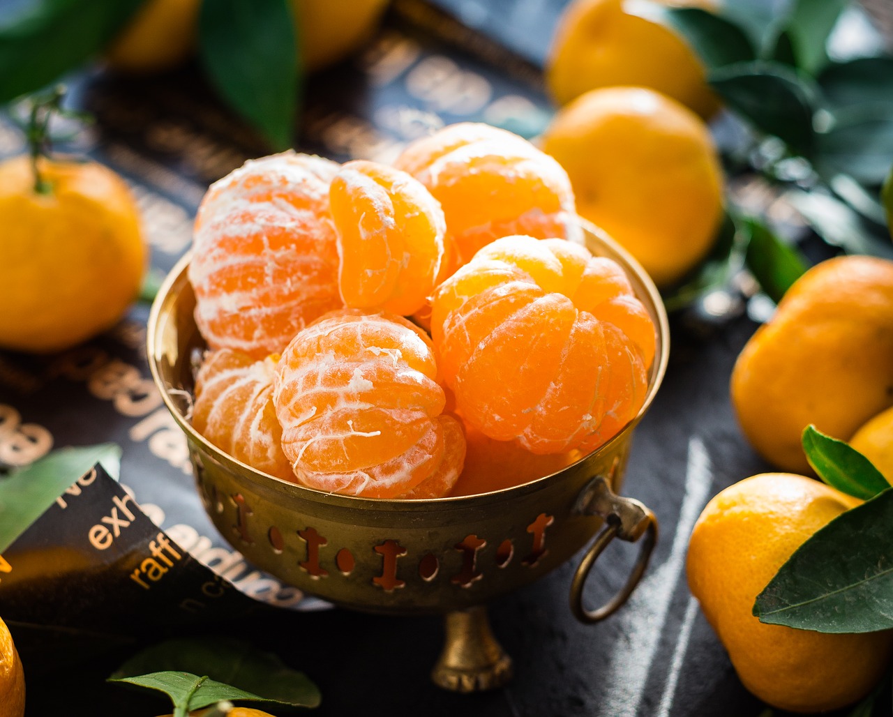 Image - mandarins fruit citrus sunlight