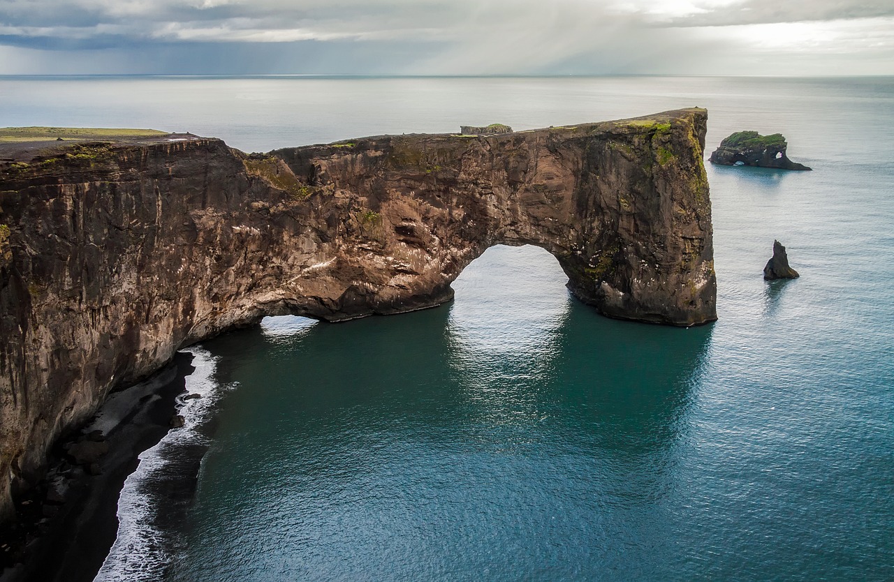 Image - iceland rock formation sea ocean