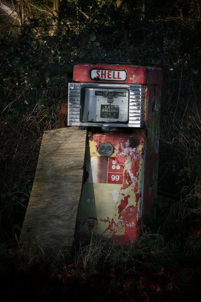 Image - petrol pump shell fuel gas