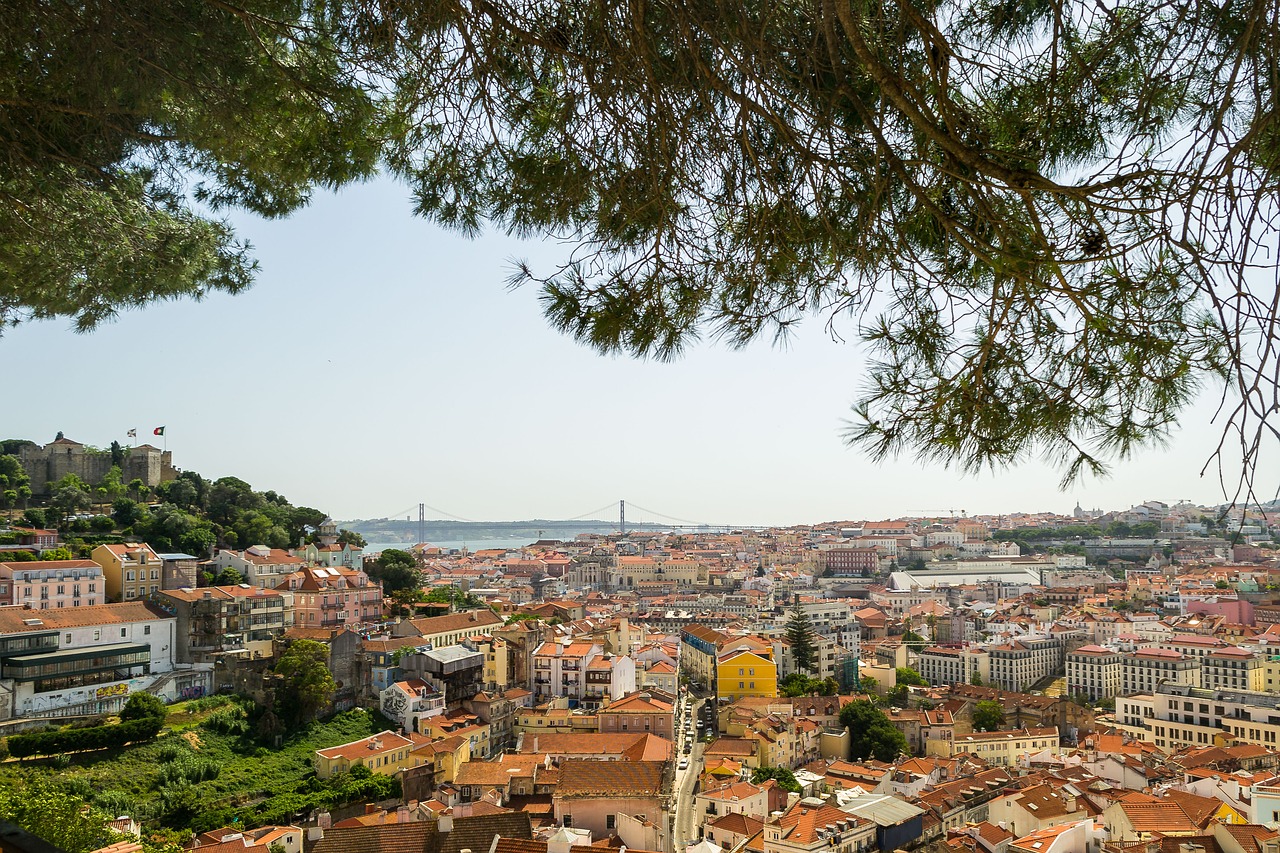 Image - belvedere lisbon miradouro da graça