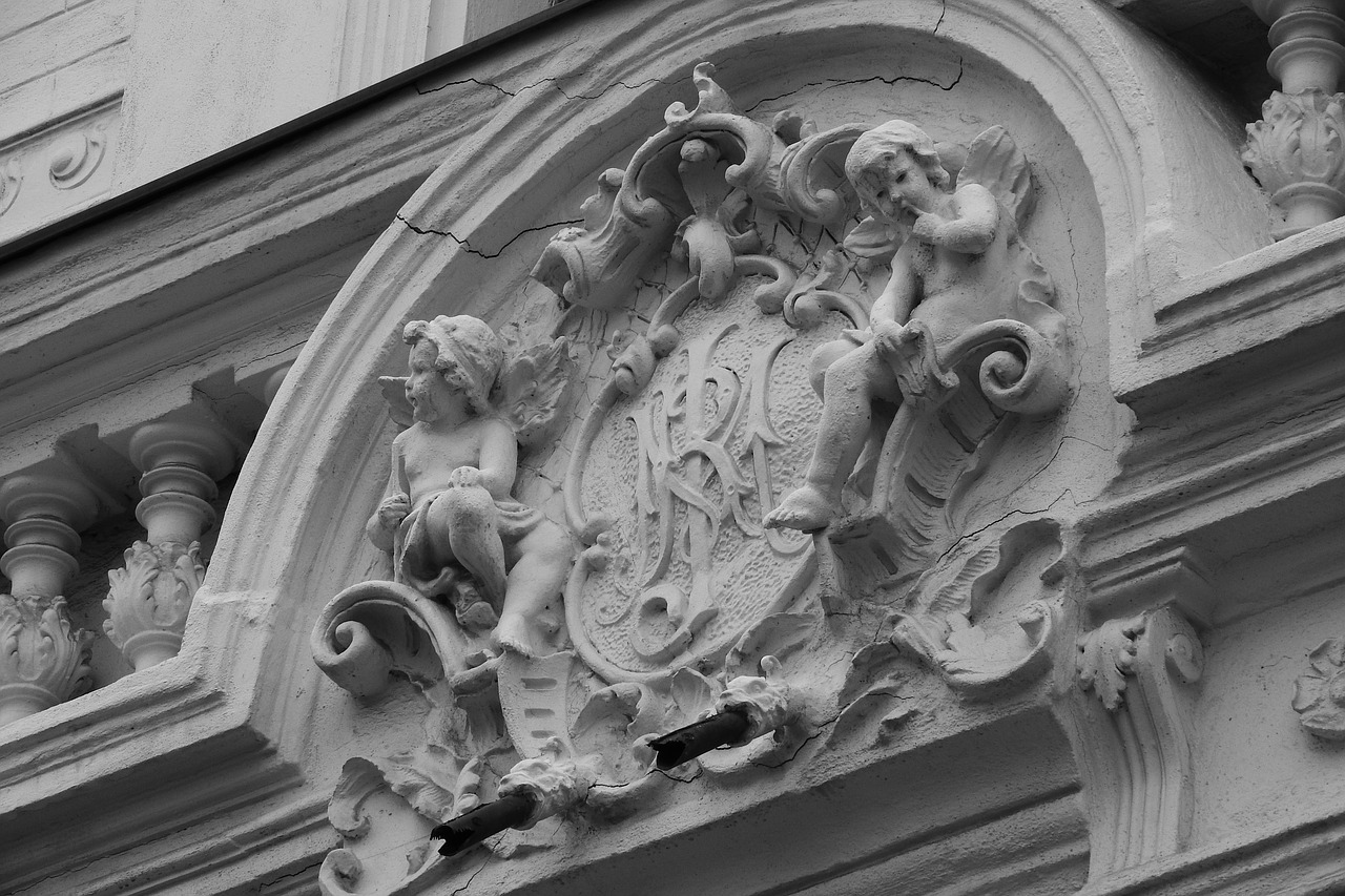 Image - coat of arms sign facade