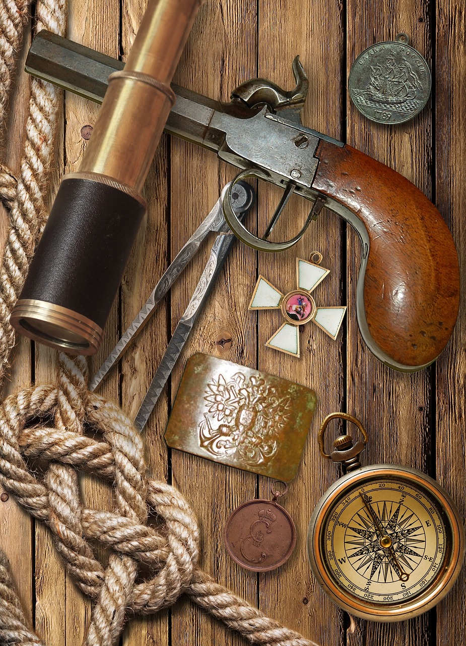 Image - flintlock pistol spyglass compass