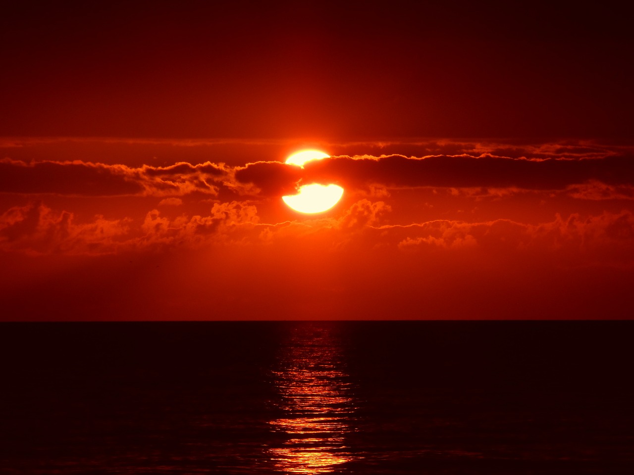 Image - sunset cloud clouds sky red