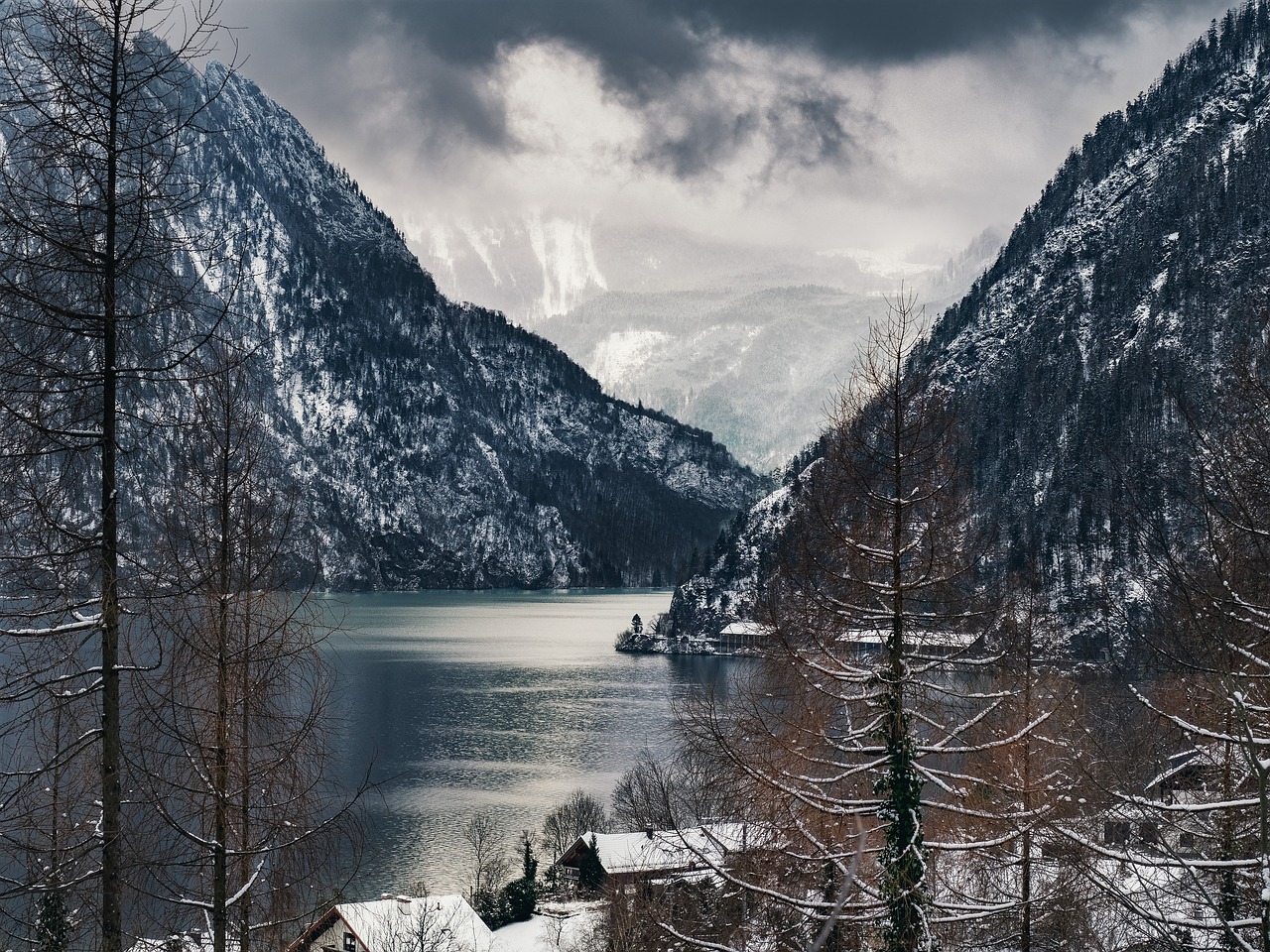 Image - traunsee mountain lake landscape