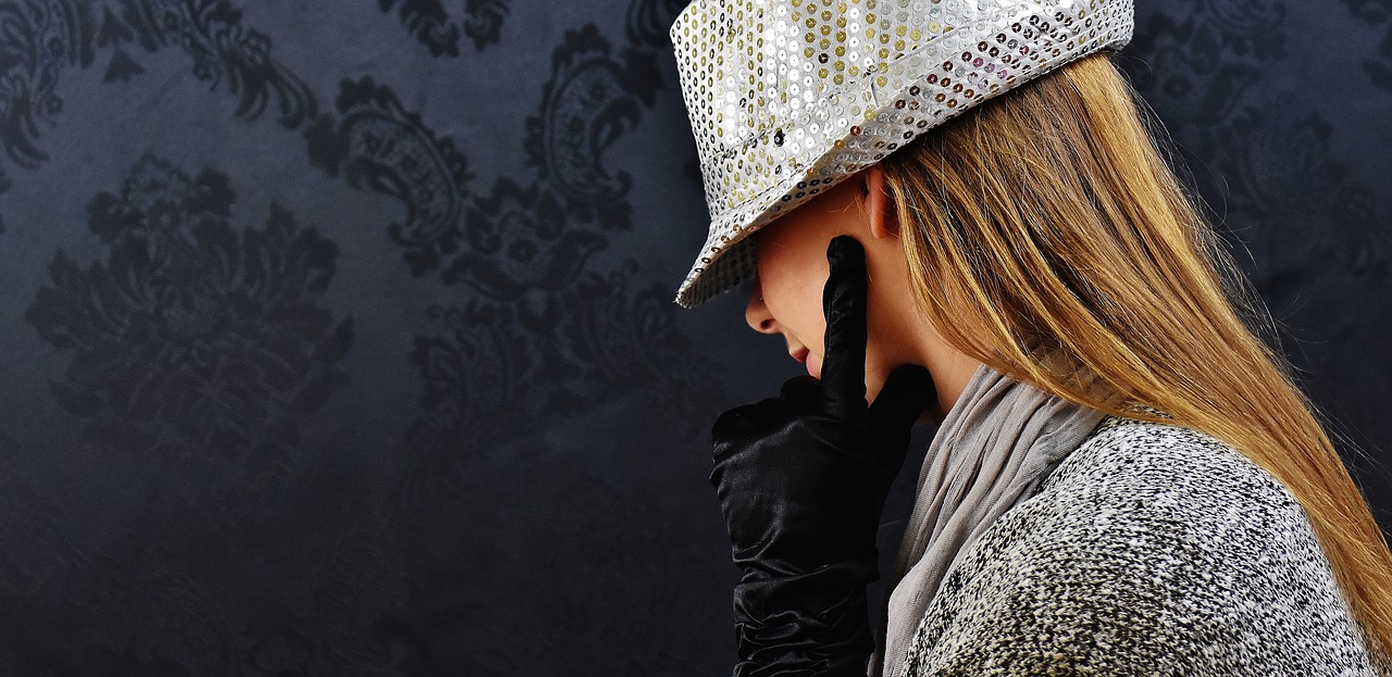 Image - woman hat silver mysterious