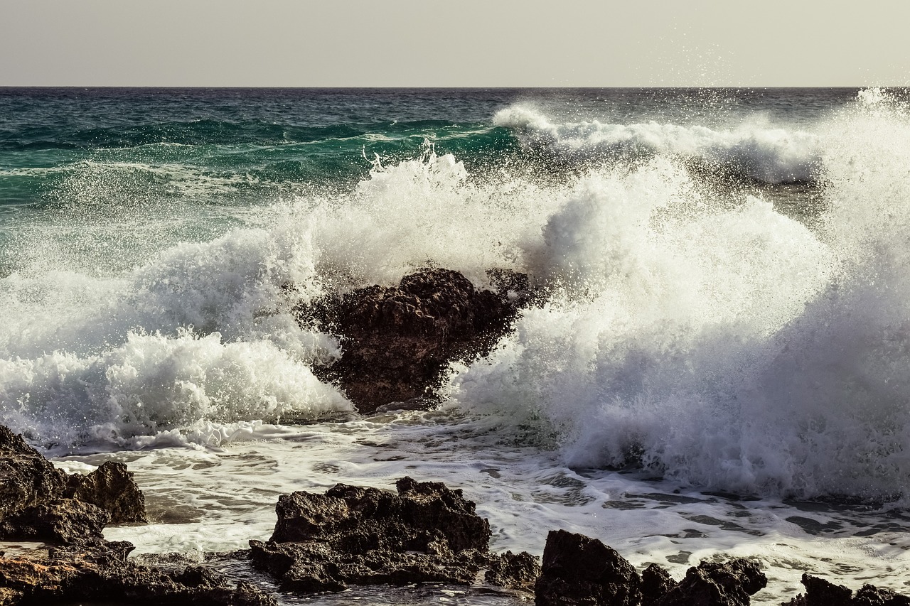 Image - waves rocky coast erosion sea