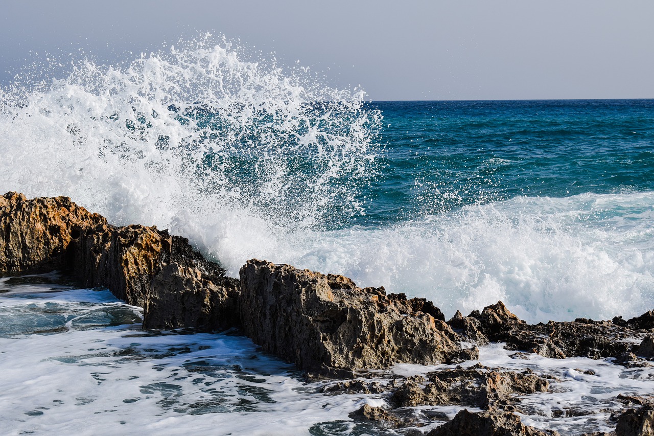 Image - waves rocky coast erosion sea