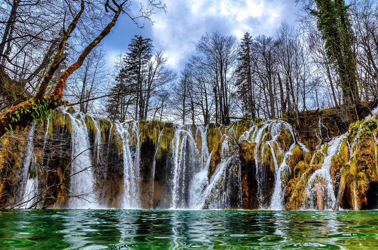 Image - plitvice national park waterfall