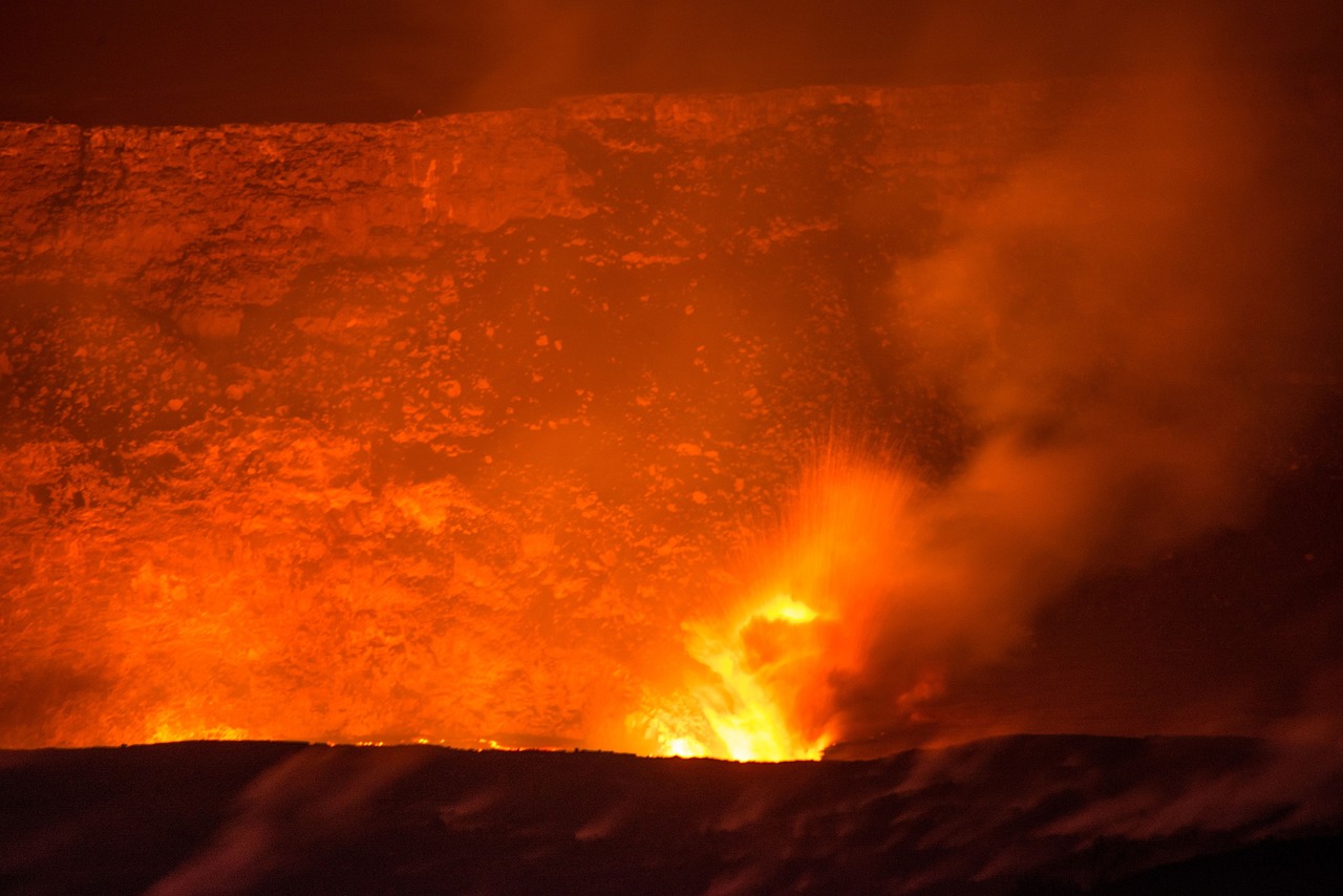 Image - volcano lava flowing eruption