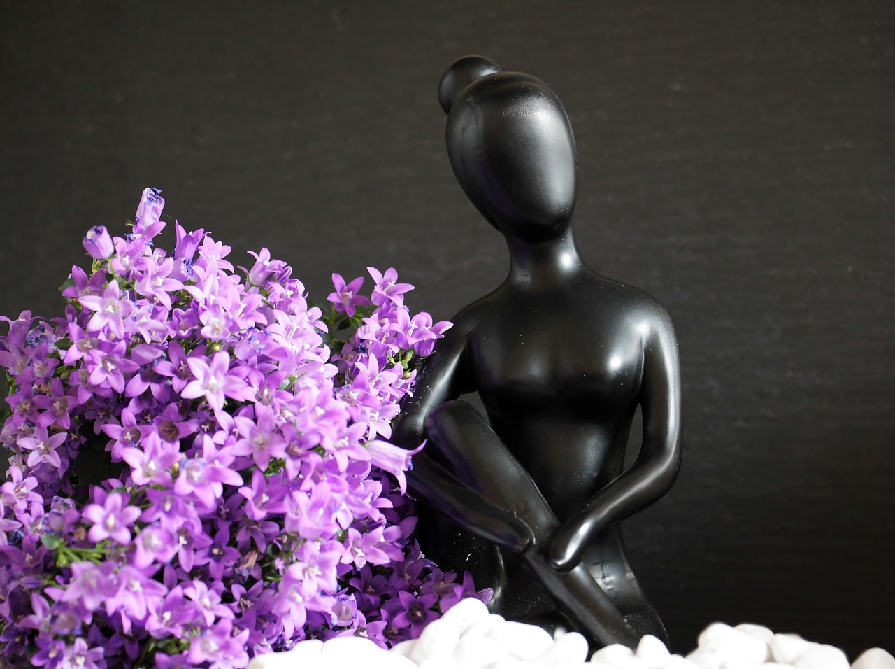 Image - woman sculpture figure statue