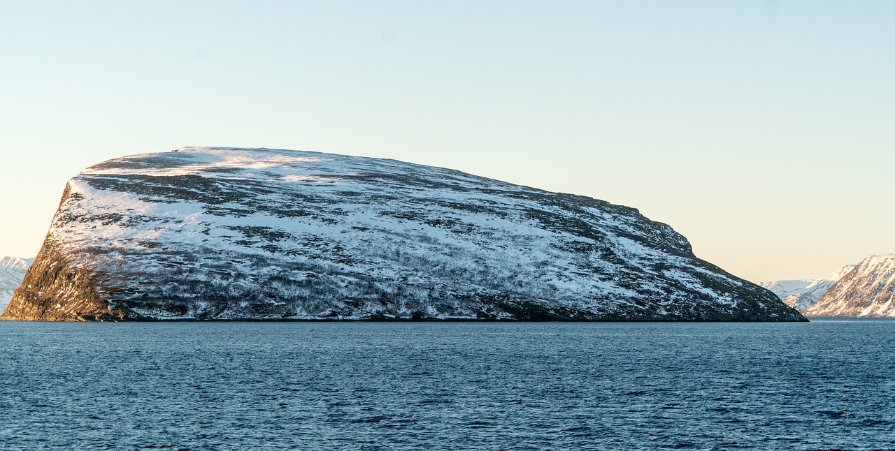 Image - largest rock norway sea winter