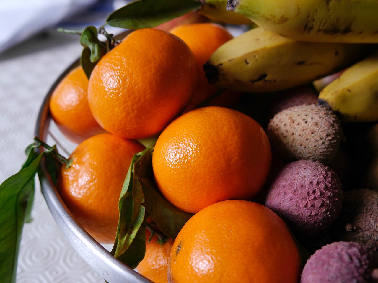 Image - fruit oranges bowl bananas lychee