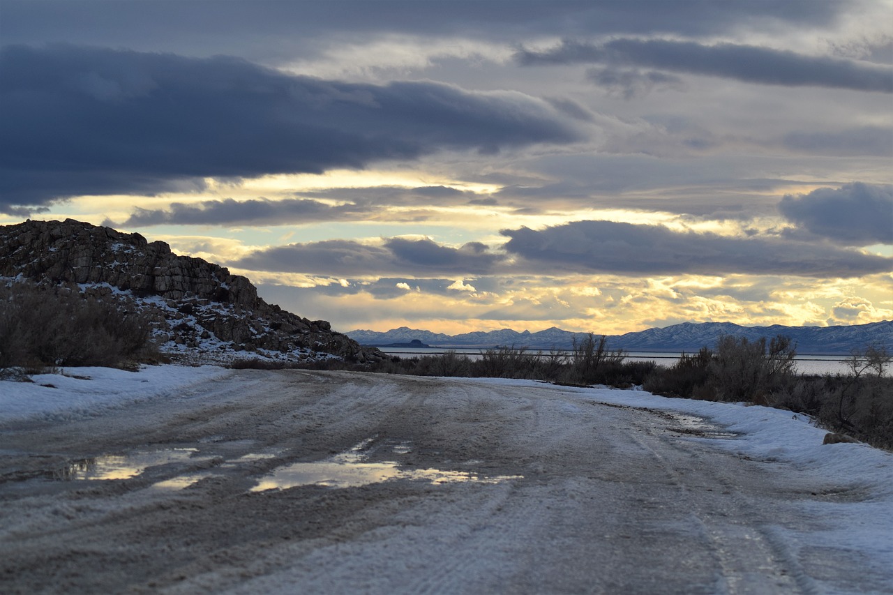 Image - icy road mountains slippery winter