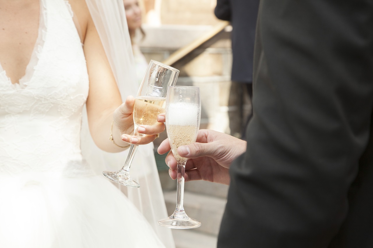 Image - champagne toss champagne bride