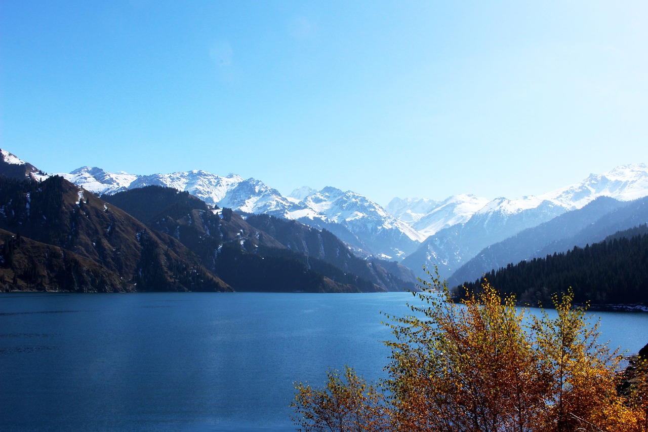 Image - tianchi lake snow in xinjiang