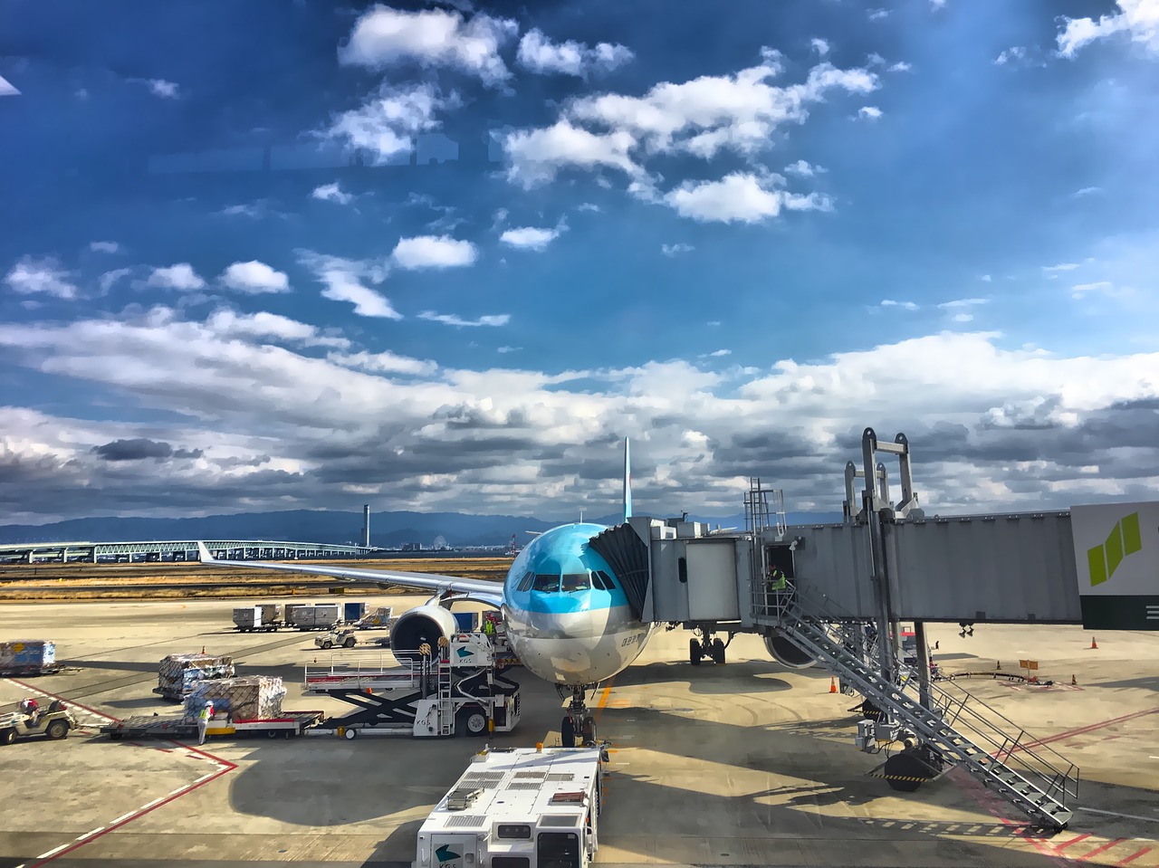 Image - plane airport korean air cloud