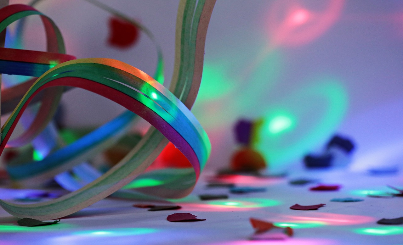 Image - streamer confetti light carnival