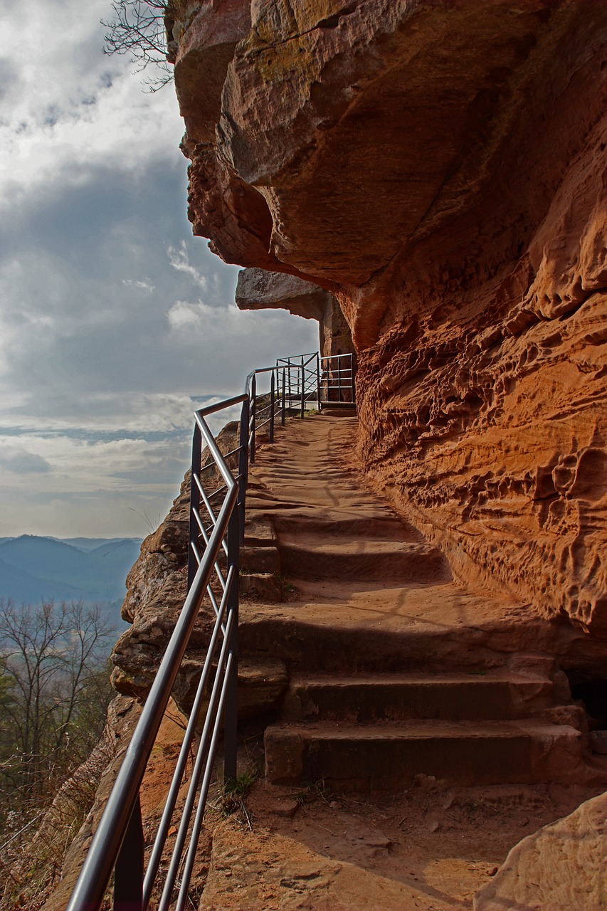 Image - ruin castle sandstone fortification