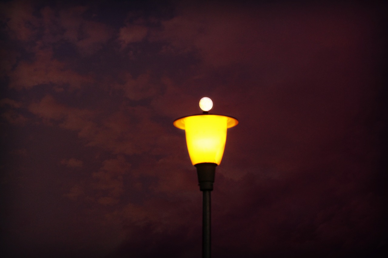 Image - full moon street light lantern