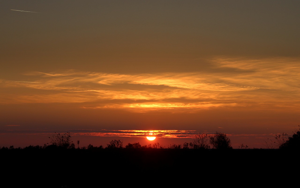 Image - sunrise sky cloud red sun shadow