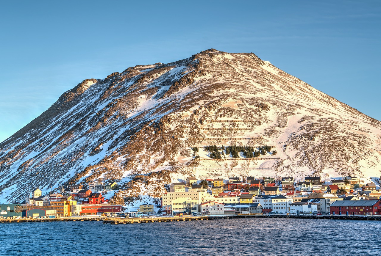 Image - norway mountain architecture