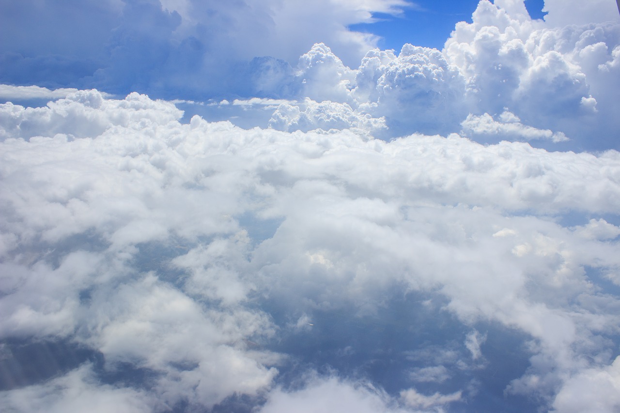 Image - clouds heavy breathtaking white