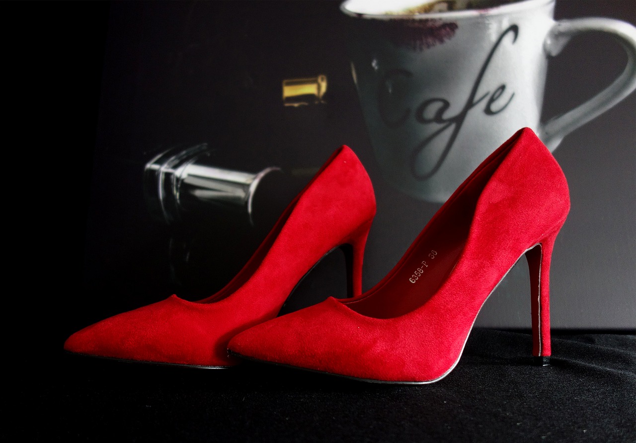 Image - high heels espresso lipstick red