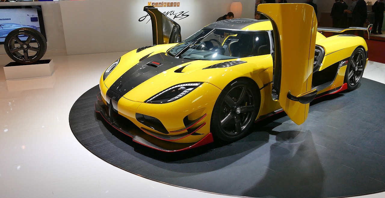 Image - koenigsegg agera luxury sports car