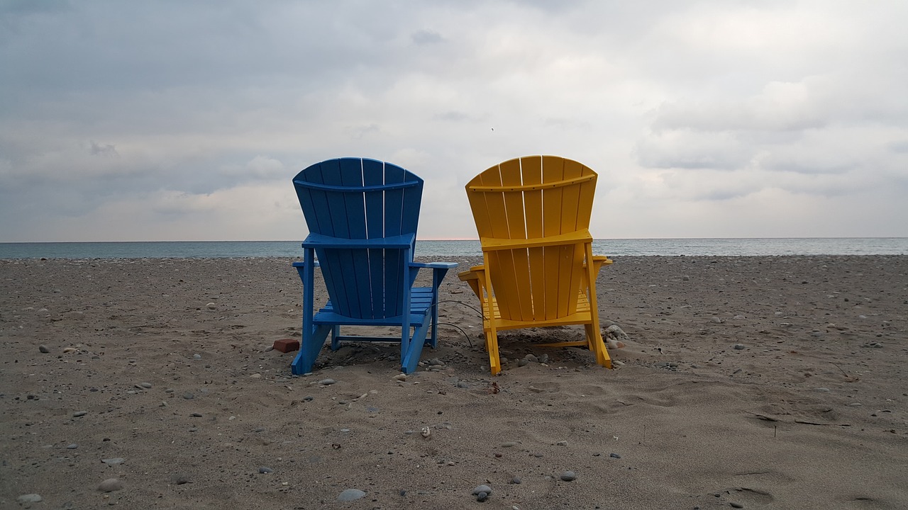 Image - beach living toronto ashbridges park