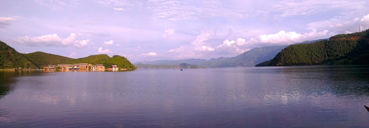 Image - lugu lake 泸沽湖 chinese lake yunnan