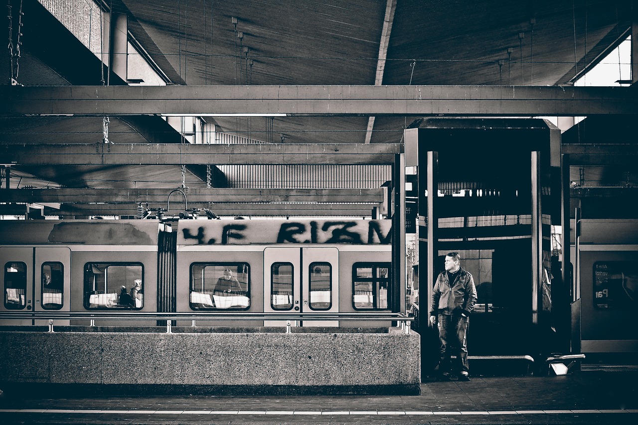 Image - railway station platform