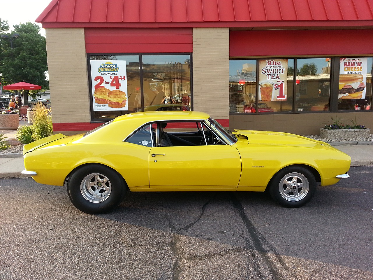 Image - chevrolet camaro yellow street rod