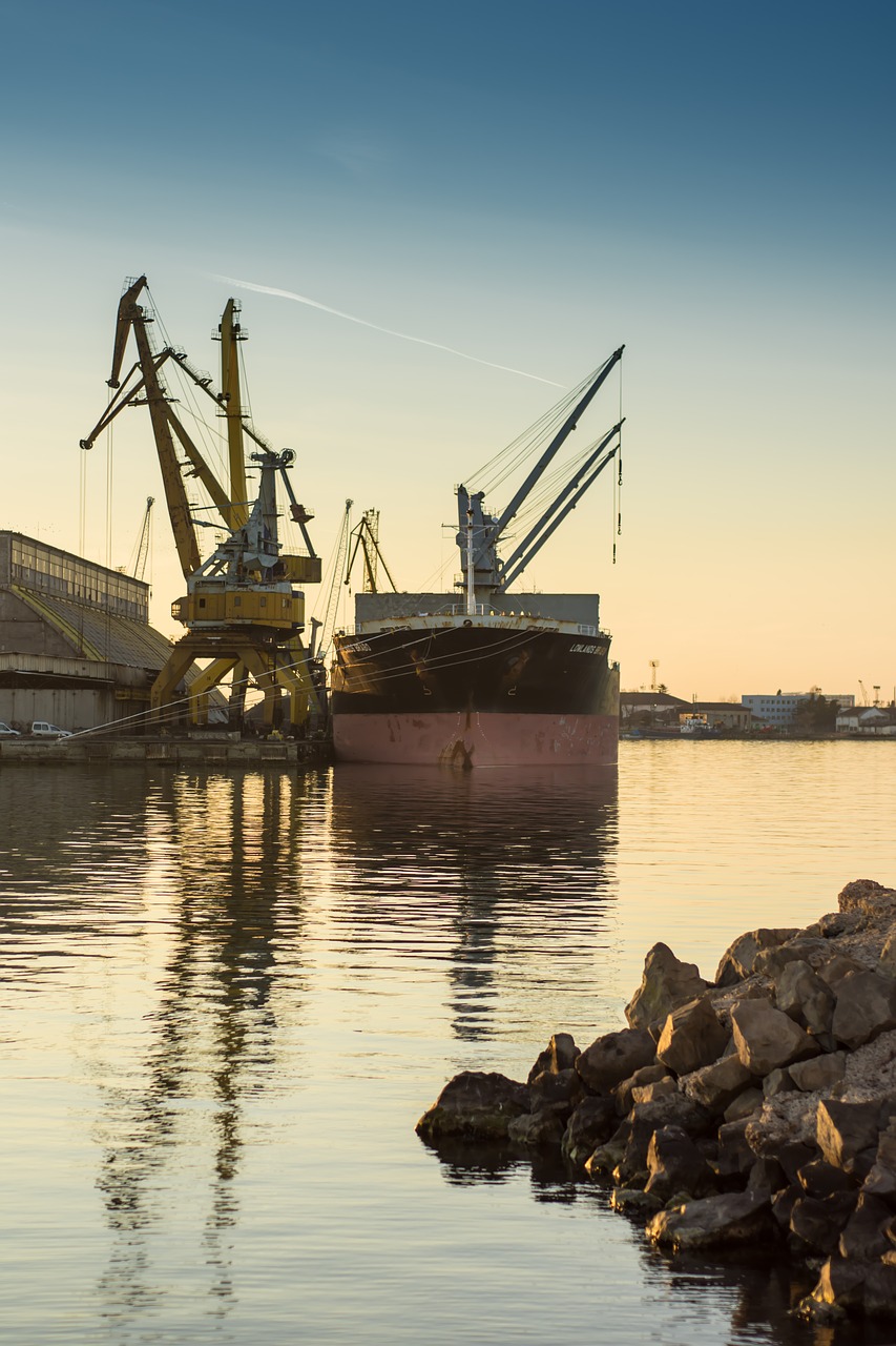 Image - vessel loading port bay cargo