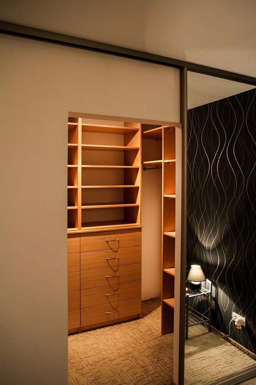 Image - apartment bedroom bed room house