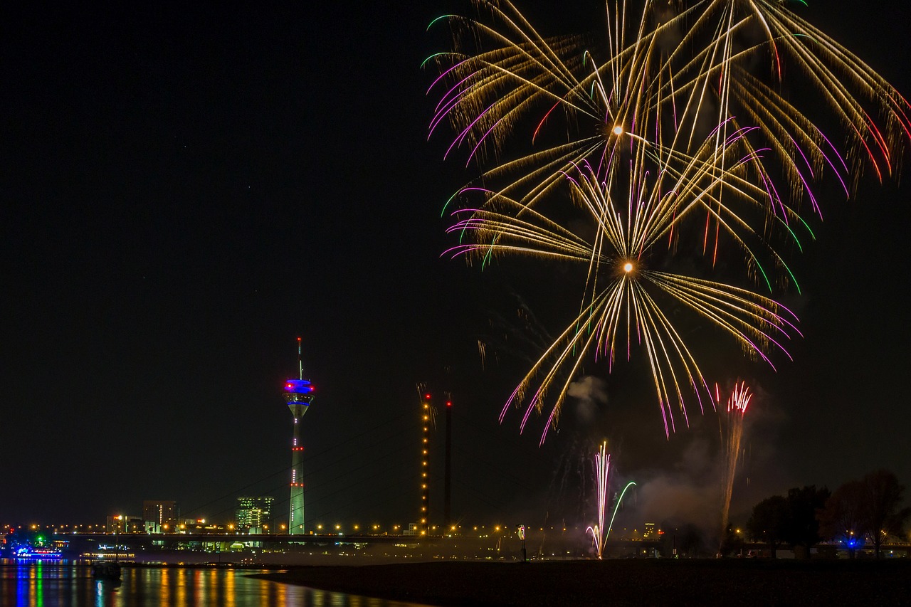 Image - düsseldorf night rhine city
