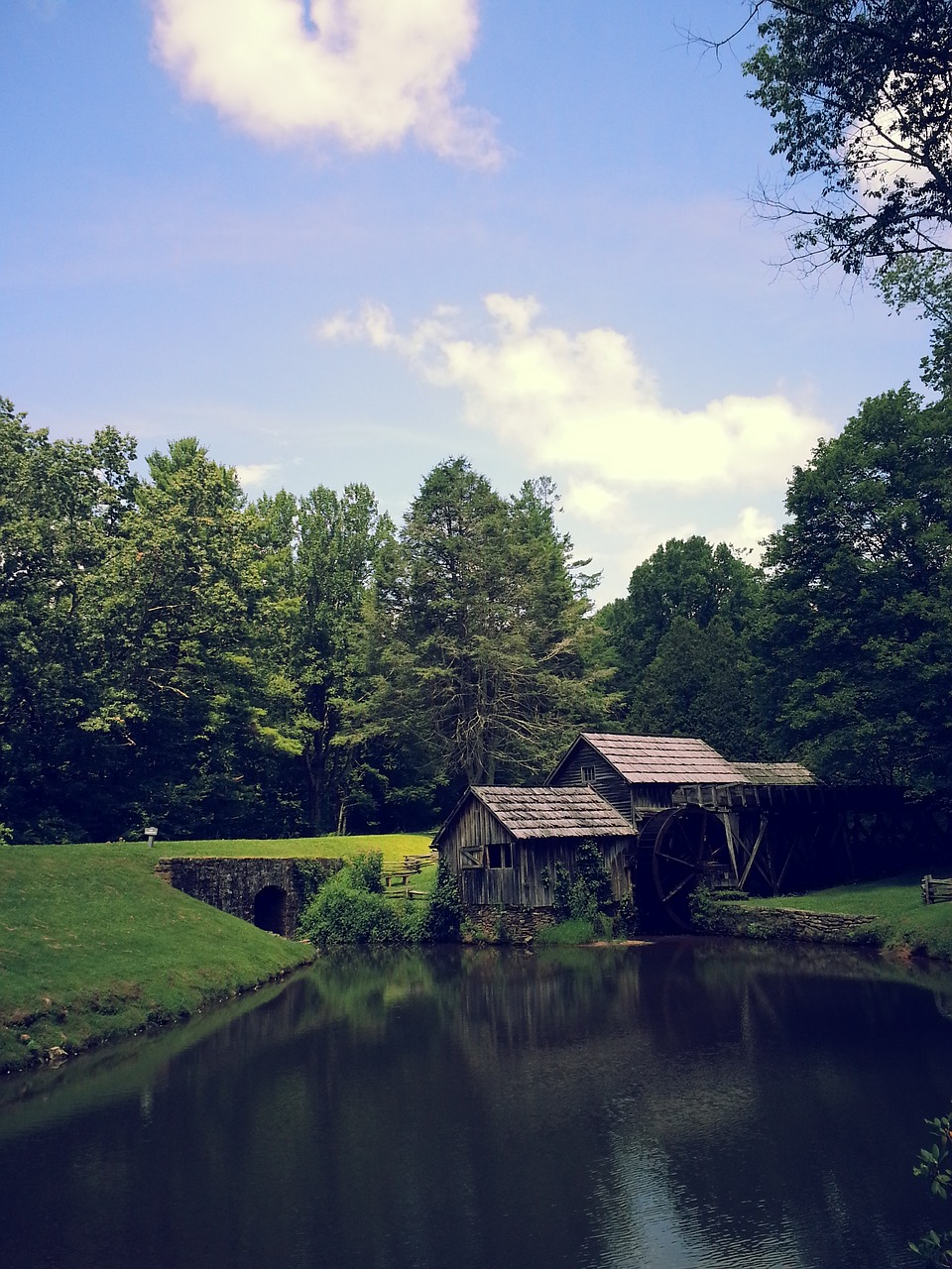 Image - virginia mill pond old building