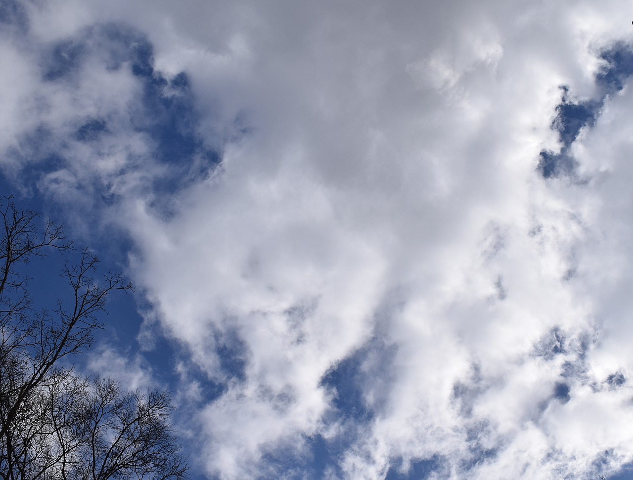 Image - wispy clouds blue sky clouds