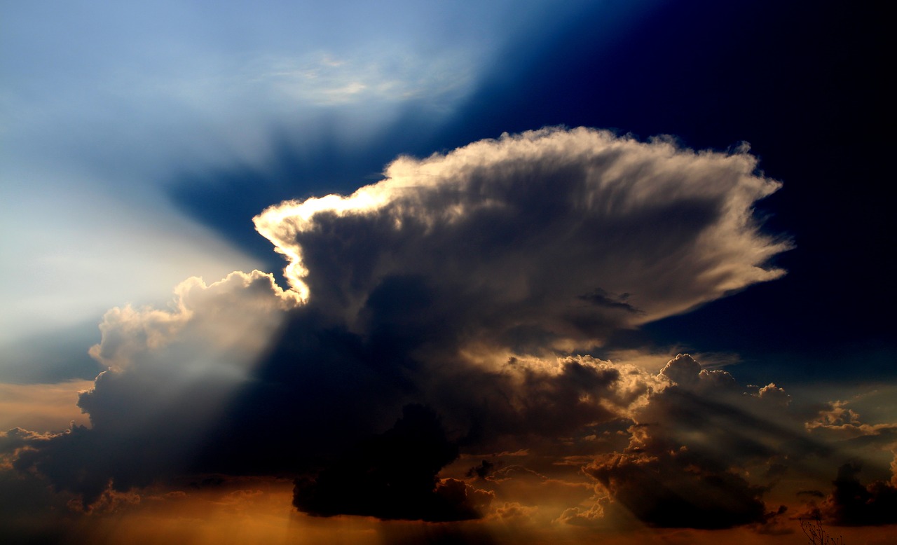 Image - rays twilight cloud sky white