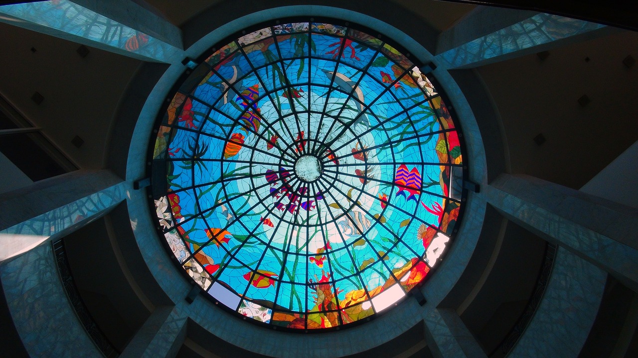 Image - fish glass mosaic underwater color