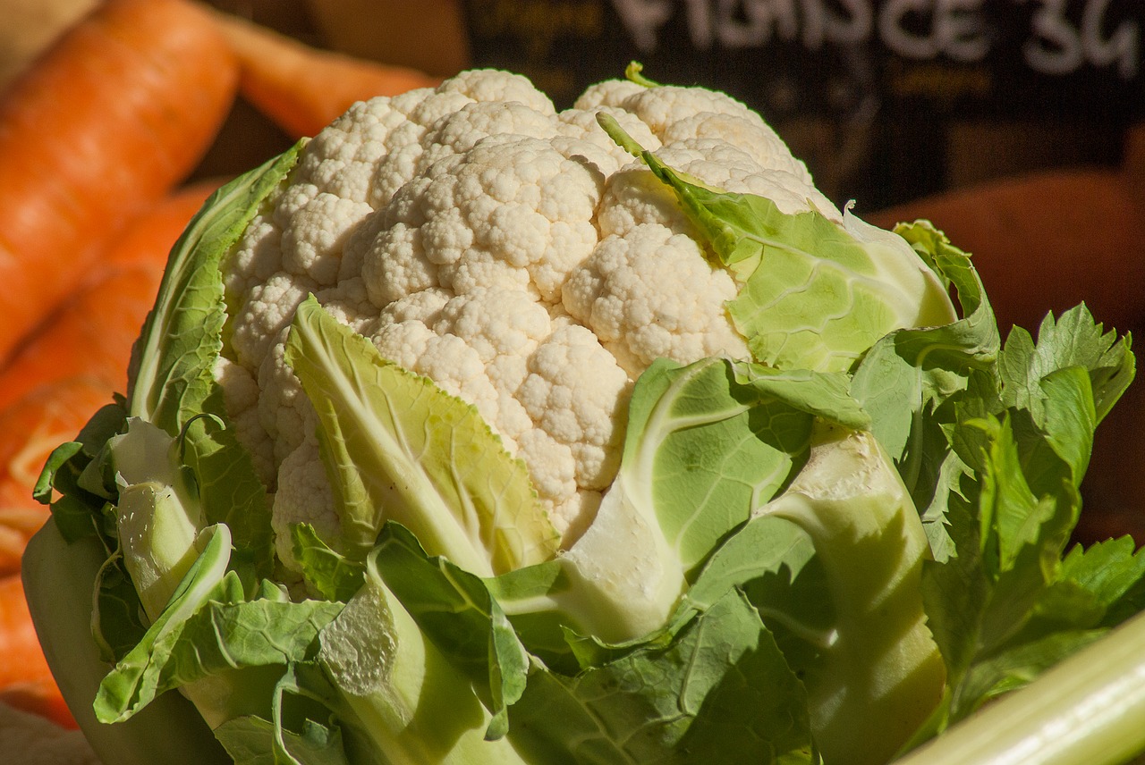 Image - vegetables cauliflower market