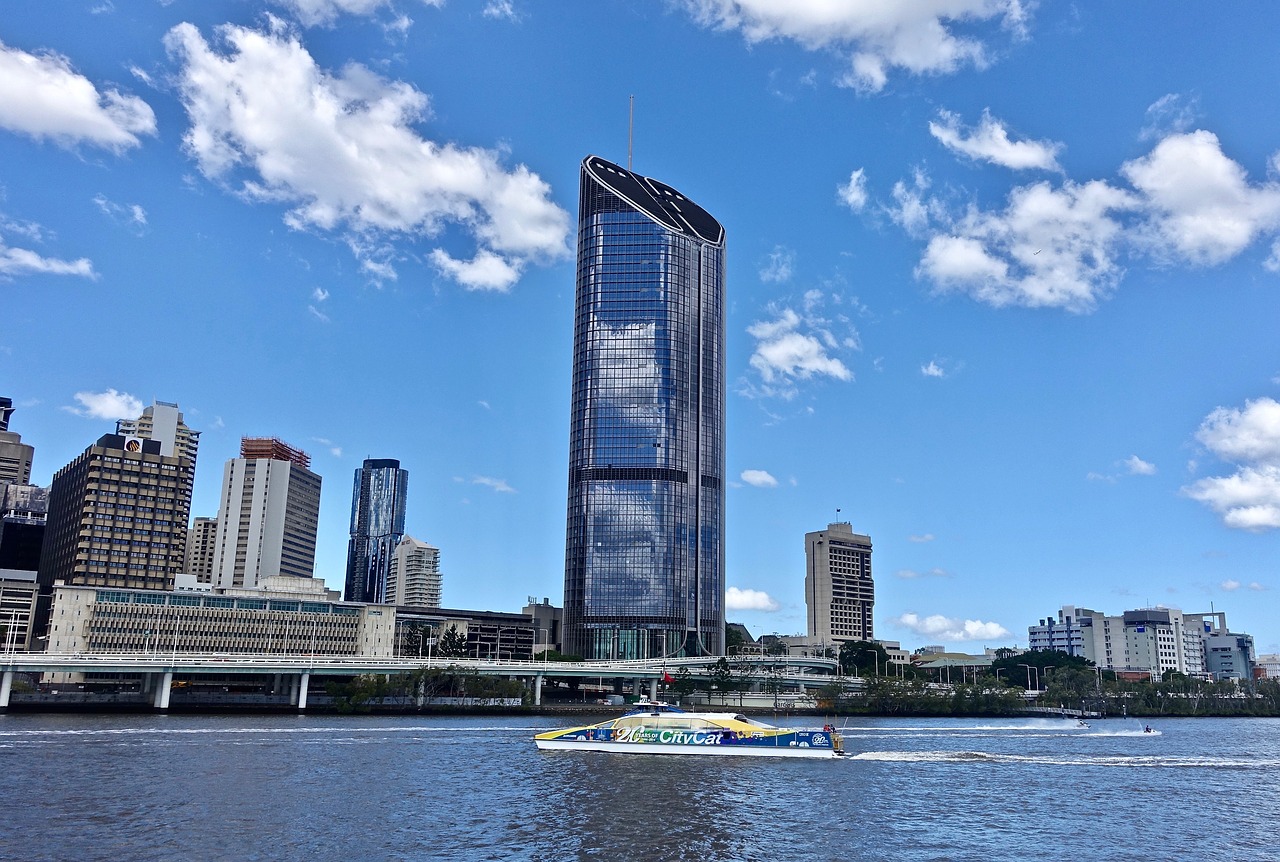 Image - skyscraper brisbane river