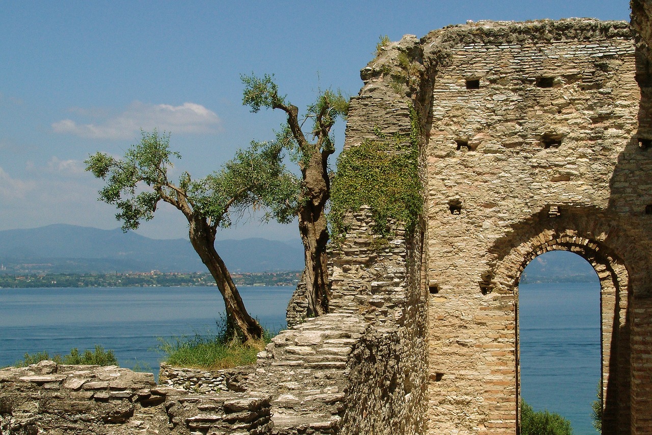 Image - italy ruin building