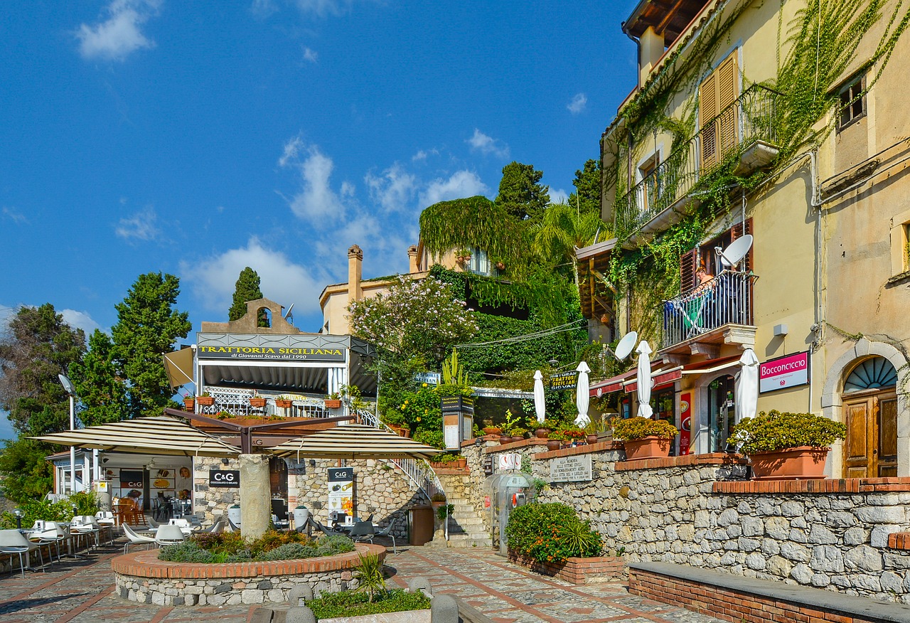 Image - sicily ironing ivy terrace
