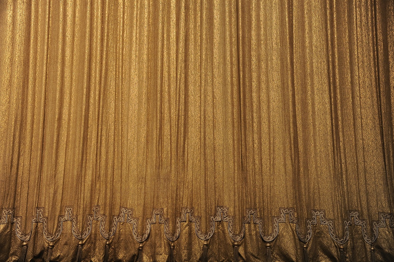 Image - curtain scene theater