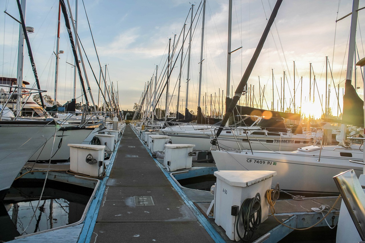 Image - yachts sail sea water boat travel