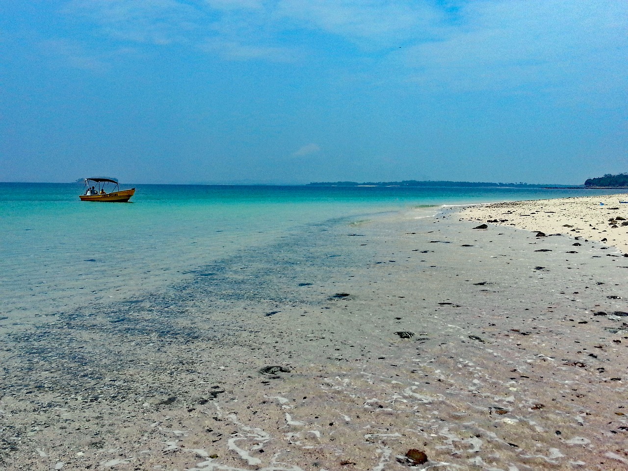 Image - islas de las perlas panama island