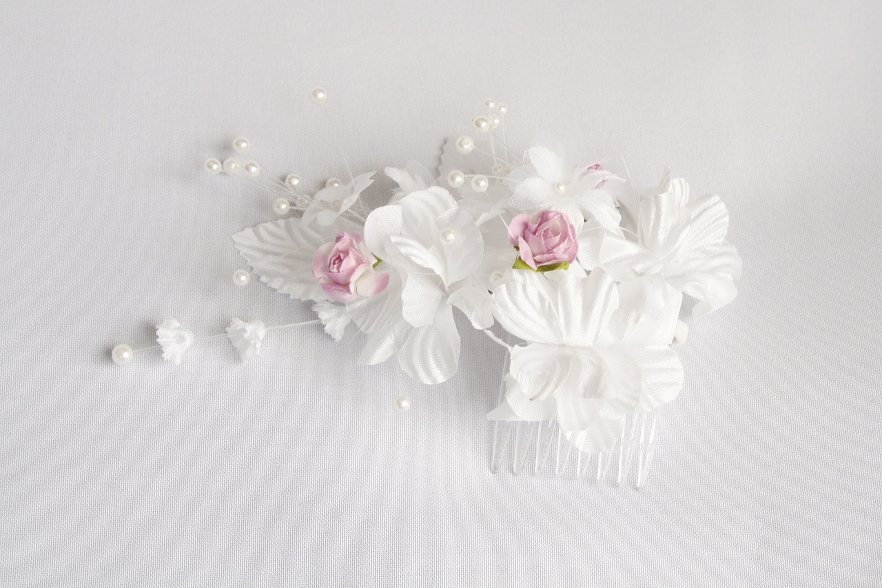 Image - flower comb trim artificial petals