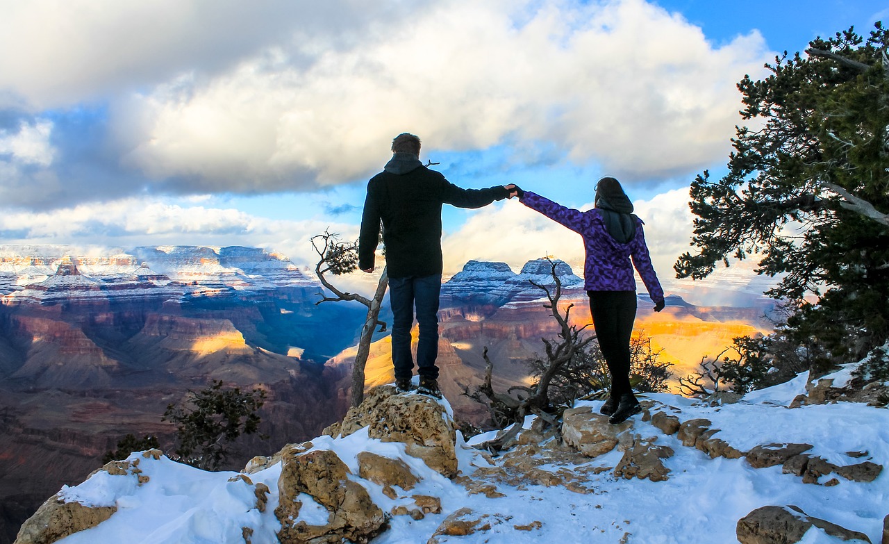 Image - grand canyon winter girl grand